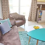Lägenhet Adriatic Getaway & Penthouse Vlorë