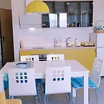 Lägenhet Adriatic Getaway & Penthouse Vlorë