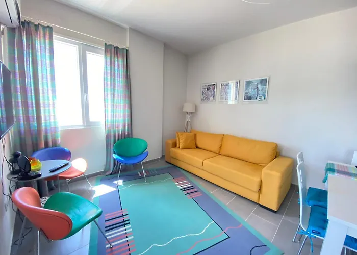 Adriatic Getaway & Penthouse Avlonya