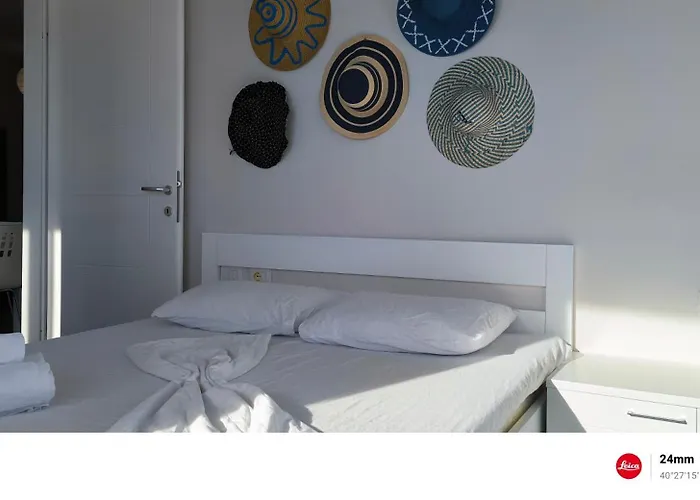 Adriatic Getaway & Penthouse Daire Avlonya