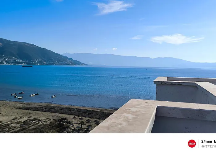 Adriatic Getaway & Penthouse Avlonya