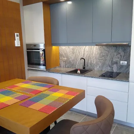 Lägenhet Adriatic Getaway & Penthouse Vlorë