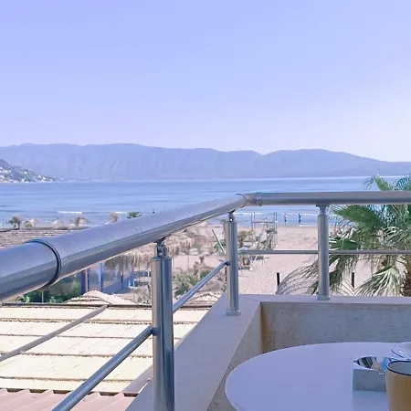 Adriatic Getaway & Penthouse Appartement Vlorë