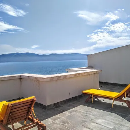 Lägenhet Adriatic Getaway & Penthouse *