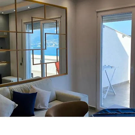 Adriatic Getaway & Penthouse Vlorë