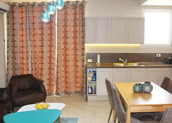 Adriatic Getaway & Penthouse Vlorë