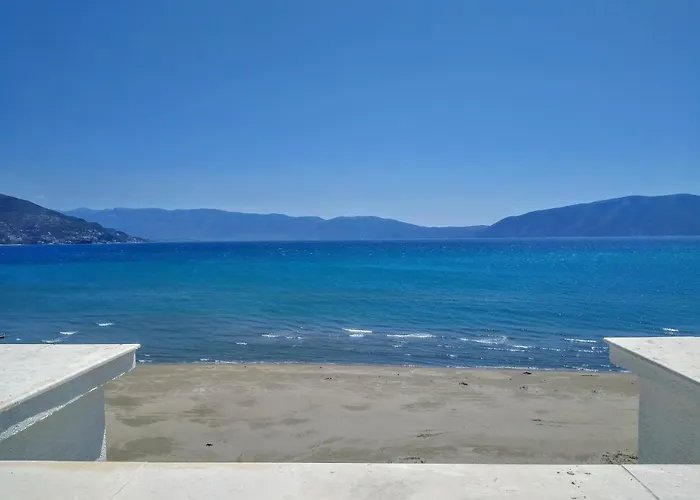 Adriatic Getaway & Penthouse Appartement Vlorë